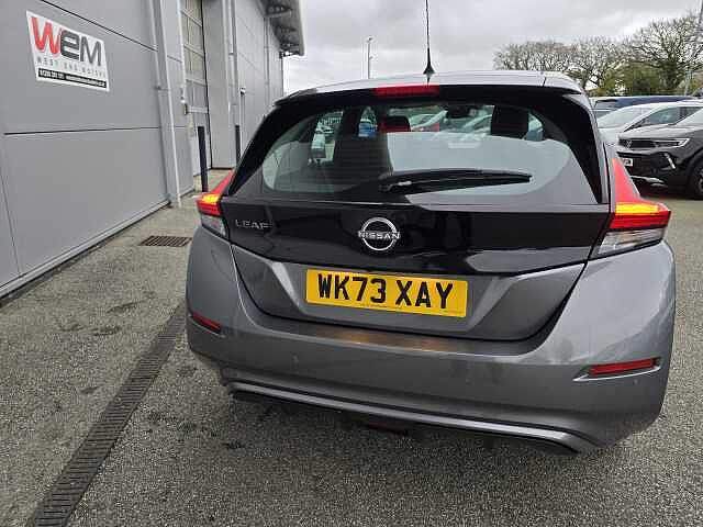 Nissan Leaf E (110kw) Acenta (40kWh) 5 Dr Hatchback
