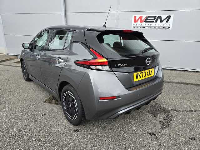 Nissan Leaf E (110kw) Acenta (40kWh) 5 Dr Hatchback