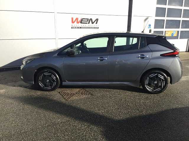 Nissan Leaf E (110kw) Acenta (40kWh) 5 Dr Hatchback