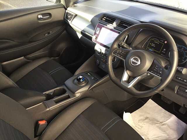 Nissan Leaf E (110kw) Acenta (40kWh) 5 Dr Hatchback