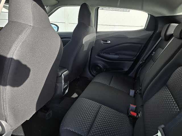 Nissan Juke 1.0 DiG-T Acenta Premium 5dr