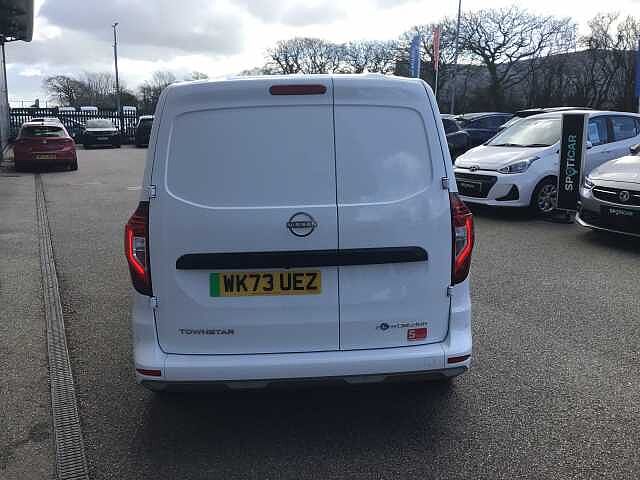 Nissan Townstar Townstar	E (122hp) 45kWh L1 Tekna Panel Van