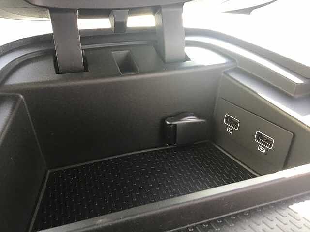 Nissan Townstar Townstar	E (122hp) 45kWh L1 Tekna Panel Van