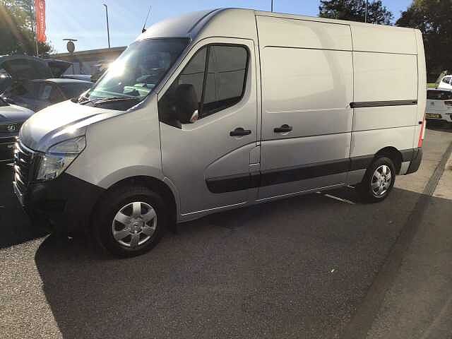 Nissan Interstar 2.3dCi (135ps/Eu6d) F33 L2H2 Tekna