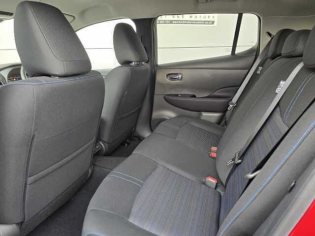 Nissan Leaf E (110kw) N-Connecta (39kWh) 5 Dr Hatchback