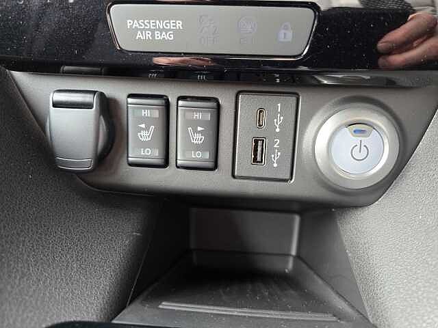 Nissan Leaf E (110kw) N-Connecta (39kWh) 5 Dr Hatchback