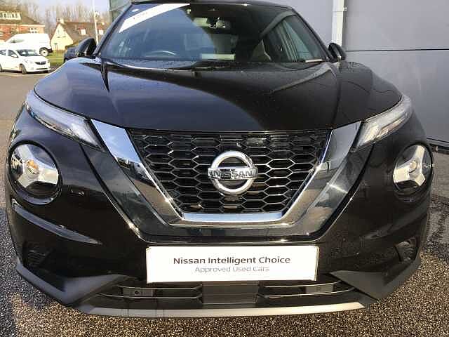Nissan Juke 1.0 DIG-T N-Connecta (114ps) 5-Door Hatchback