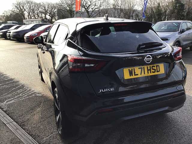 Nissan Juke 1.0 DIG-T N-Connecta (114ps) 5-Door Hatchback