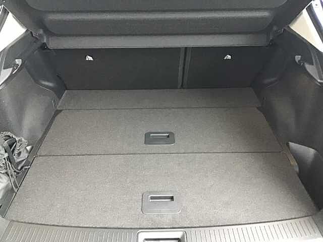 Nissan Ariya E (225kw) Evolve (22kW Charger) e-4ORCE