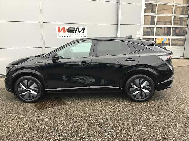 Nissan Ariya E (225kw) Evolve (22kW Charger) e-4ORCE