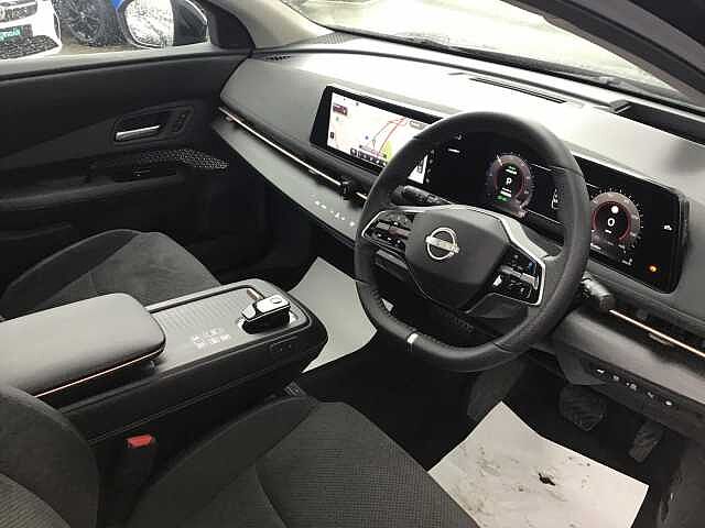Nissan Ariya E (225kw) Evolve (22kW Charger) e-4ORCE