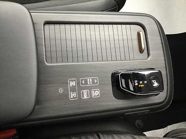 Nissan Ariya E (225kw) Evolve (22kW Charger) e-4ORCE