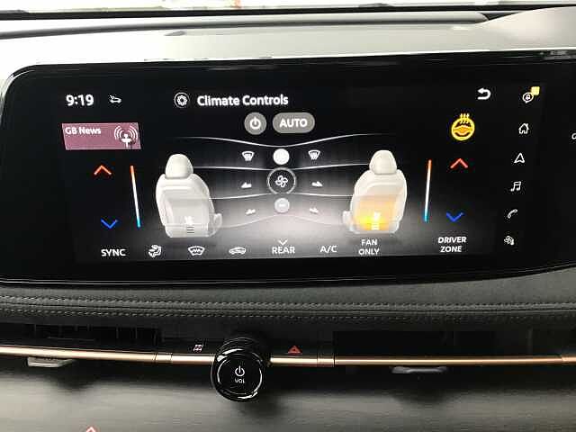 Nissan Ariya E (225kw) Evolve (22kW Charger) e-4ORCE