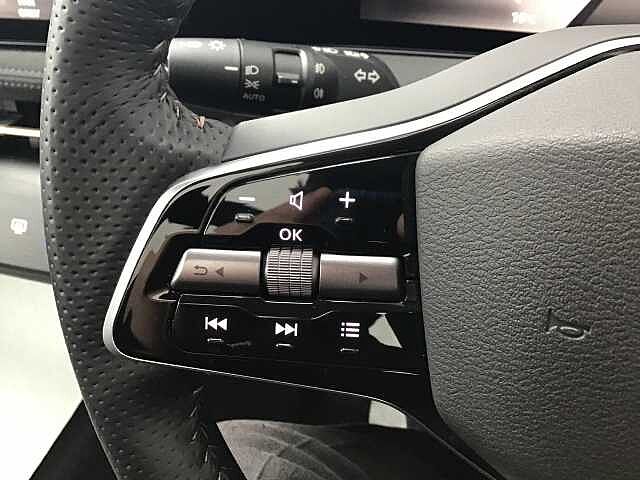 Nissan Ariya E (225kw) Evolve (22kW Charger) e-4ORCE