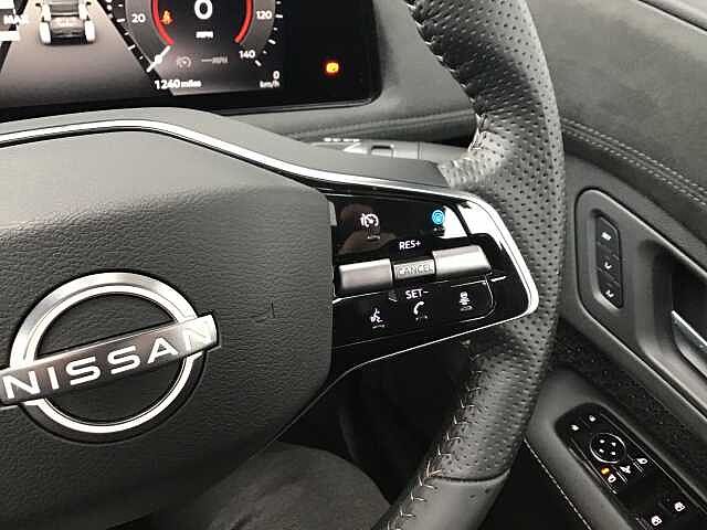 Nissan Ariya E (225kw) Evolve (22kW Charger) e-4ORCE