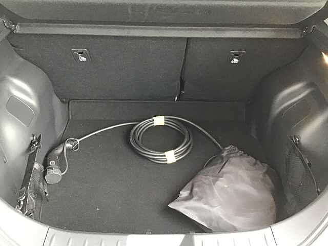 Nissan Leaf E (110kw) N-Connecta (39kWh) 5 Dr Hatchback