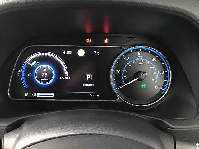 Nissan Leaf E (110kw) N-Connecta (39kWh) 5 Dr Hatchback