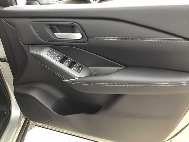 Nissan Qashqai 1.3 DIG-T (140ps) N-Connecta MHEV