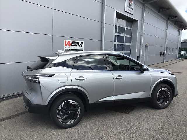Nissan Qashqai 1.3 DIG-T (140ps) N-Connecta MHEV
