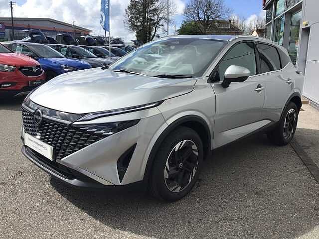 Nissan Qashqai 1.3 DIG-T (140ps) N-Connecta MHEV