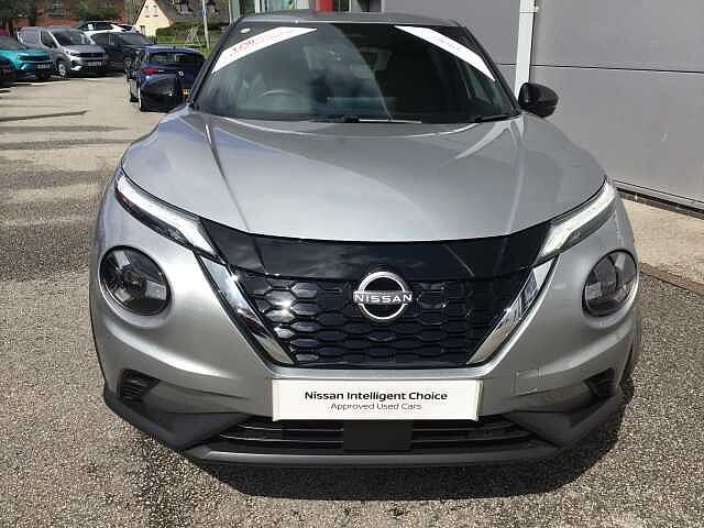 Nissan Juke 1.0 DIG-T N-Connecta (114ps) 5-Door Hatchback