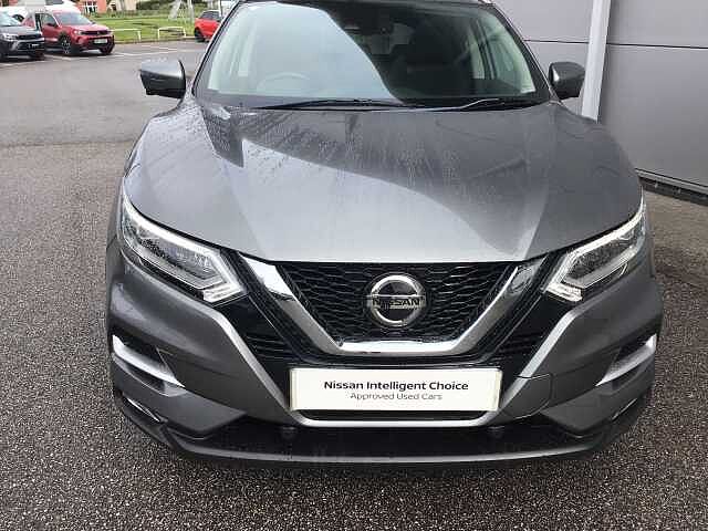Nissan Qashqai 1.3 DIG-T (160ps) Tekna