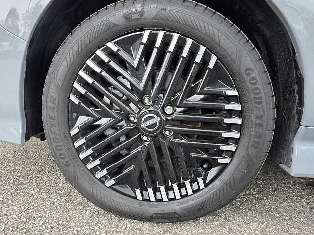 Nissan Leaf E (110kw) N-Connecta (39kWh) 5 Dr Hatchback