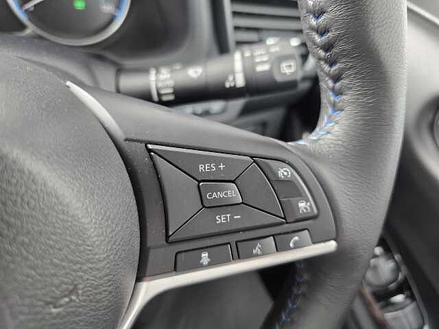 Nissan Leaf E (110kw) N-Connecta (39kWh) 5 Dr Hatchback