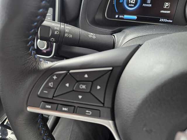 Nissan Leaf E (110kw) N-Connecta (39kWh) 5 Dr Hatchback