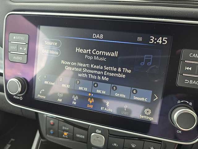 Nissan Leaf E (110kw) N-Connecta (39kWh) 5 Dr Hatchback