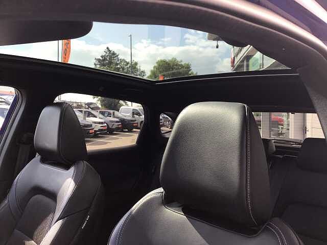 Nissan Qashqai 1.3 DIG-T (140ps) Tekna