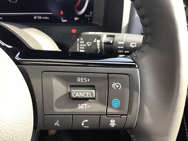 Nissan Qashqai 1.3 DIG-T (140ps) Tekna