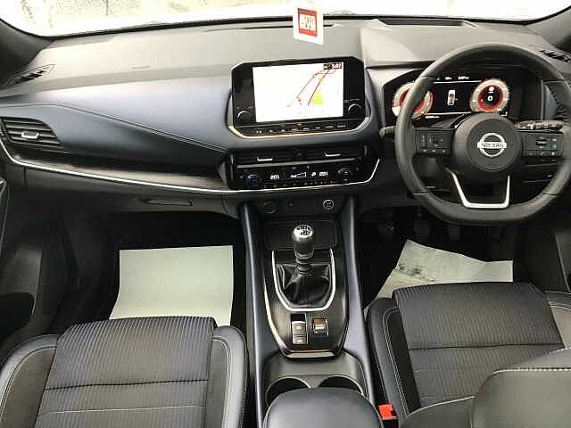 Nissan Qashqai 1.3 DiG-T MH Tekna 5dr