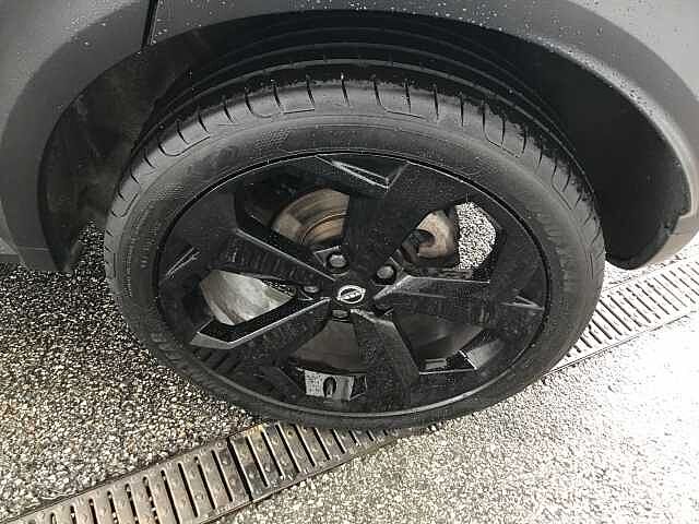 Nissan Juke 1.0 DiG-T 114 Kiiro 5dr DCT