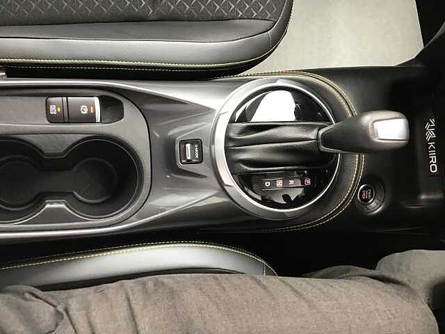 Nissan Juke 1.0 DiG-T 114 Kiiro 5dr DCT