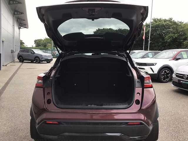 Nissan Juke 1.0 DiG-T Tekna+ 5dr