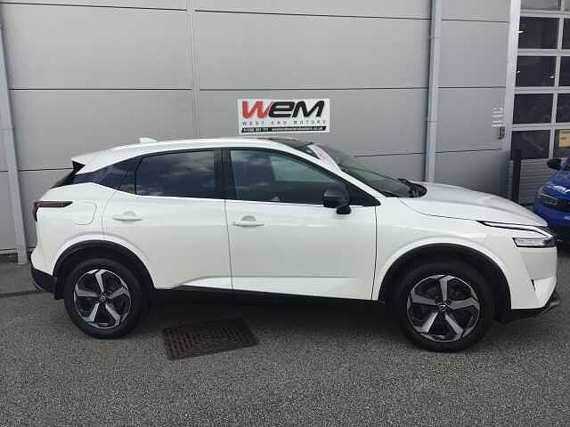 Nissan Qashqai 1.3 DiG-T MH 158 Premiere Edition 5dr Xtronic