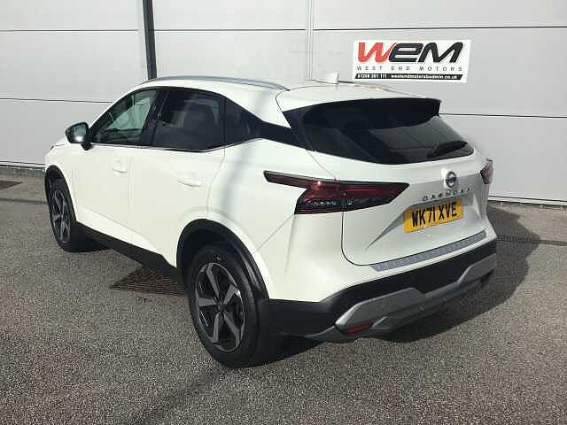 Nissan Qashqai 1.3 DiG-T MH 158 Premiere Edition 5dr Xtronic