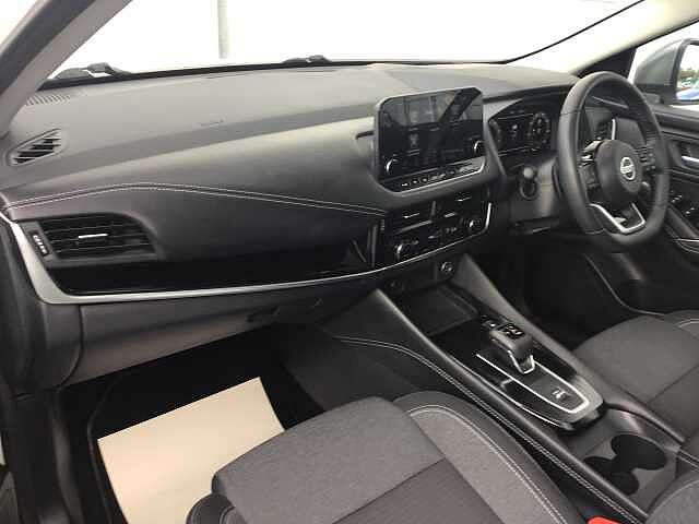 Nissan Qashqai 1.3 DiG-T MH 158 Premiere Edition 5dr Xtronic