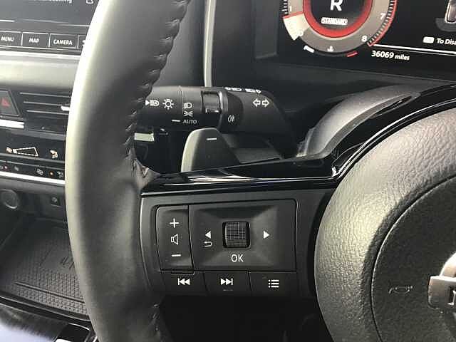 Nissan Qashqai 1.3 DiG-T MH 158 Premiere Edition 5dr Xtronic