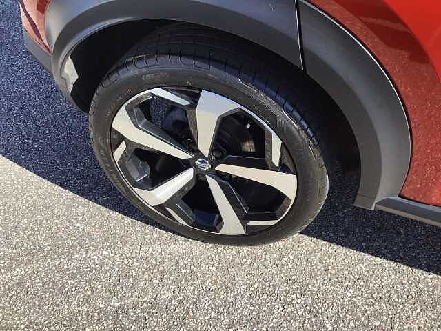 Nissan Juke 1.0 DiG-T 114 Tekna 5dr