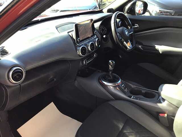 Nissan Juke 1.0 DiG-T 114 Tekna 5dr