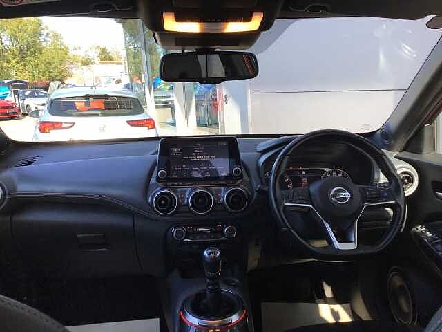 Nissan Juke 1.0 DiG-T 114 Tekna 5dr