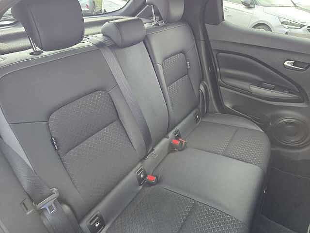 Nissan Juke 1.6 Hybrid N-Connecta 5dr Auto