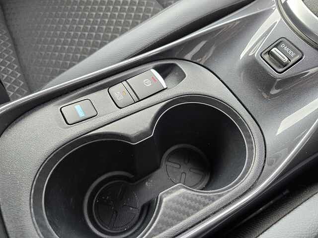 Nissan Juke 1.6 Hybrid N-Connecta 5dr Auto