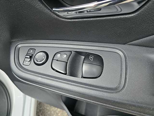 Nissan Micra 1.0 IG-T 92 Acenta 5dr CVT