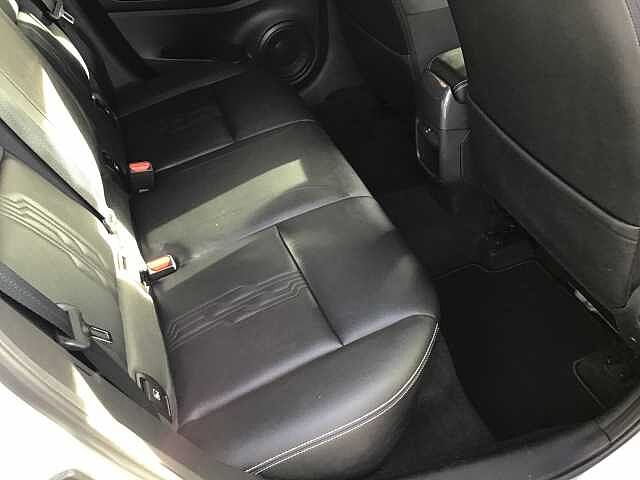 Nissan Juke 1.6 Hybrid Tekna 5dr Auto