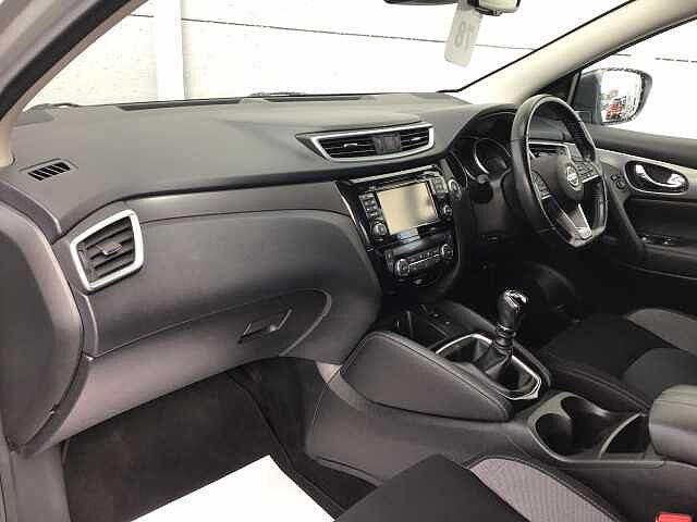 Nissan Qashqai 1.5 dCi 115 N-Connecta 5dr
