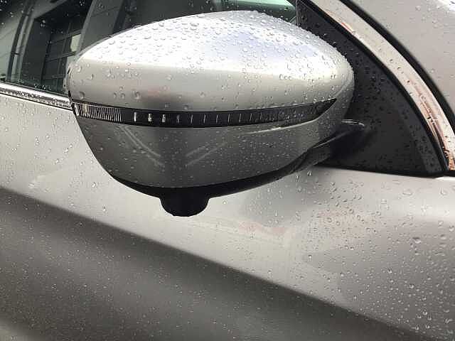 Nissan Qashqai 1.5 dCi 115 N-Connecta 5dr