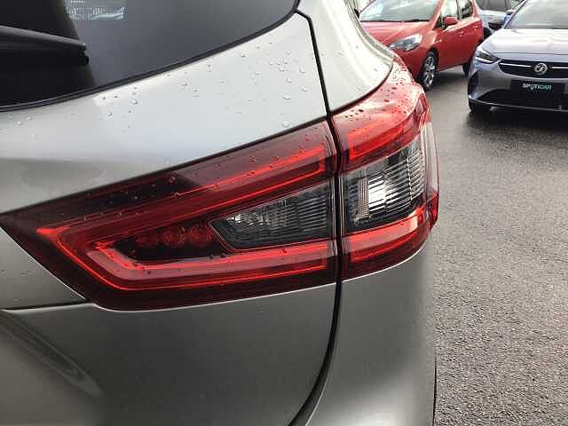 Nissan Qashqai 1.5 dCi 115 N-Connecta 5dr